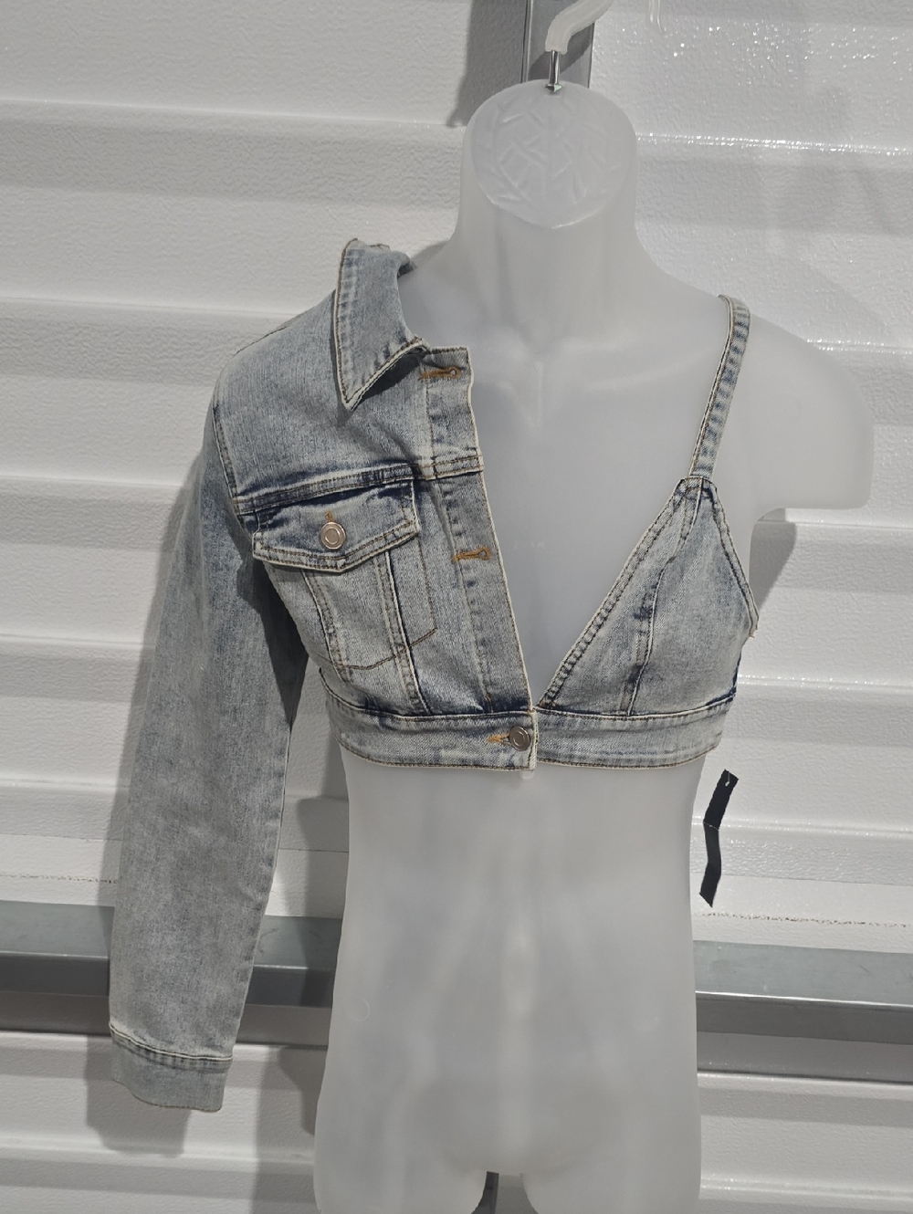 Edge Denim Asymmetric Cropped Jacket Top - Light Wash Blue NWT Size Small - Picture 3 of 16